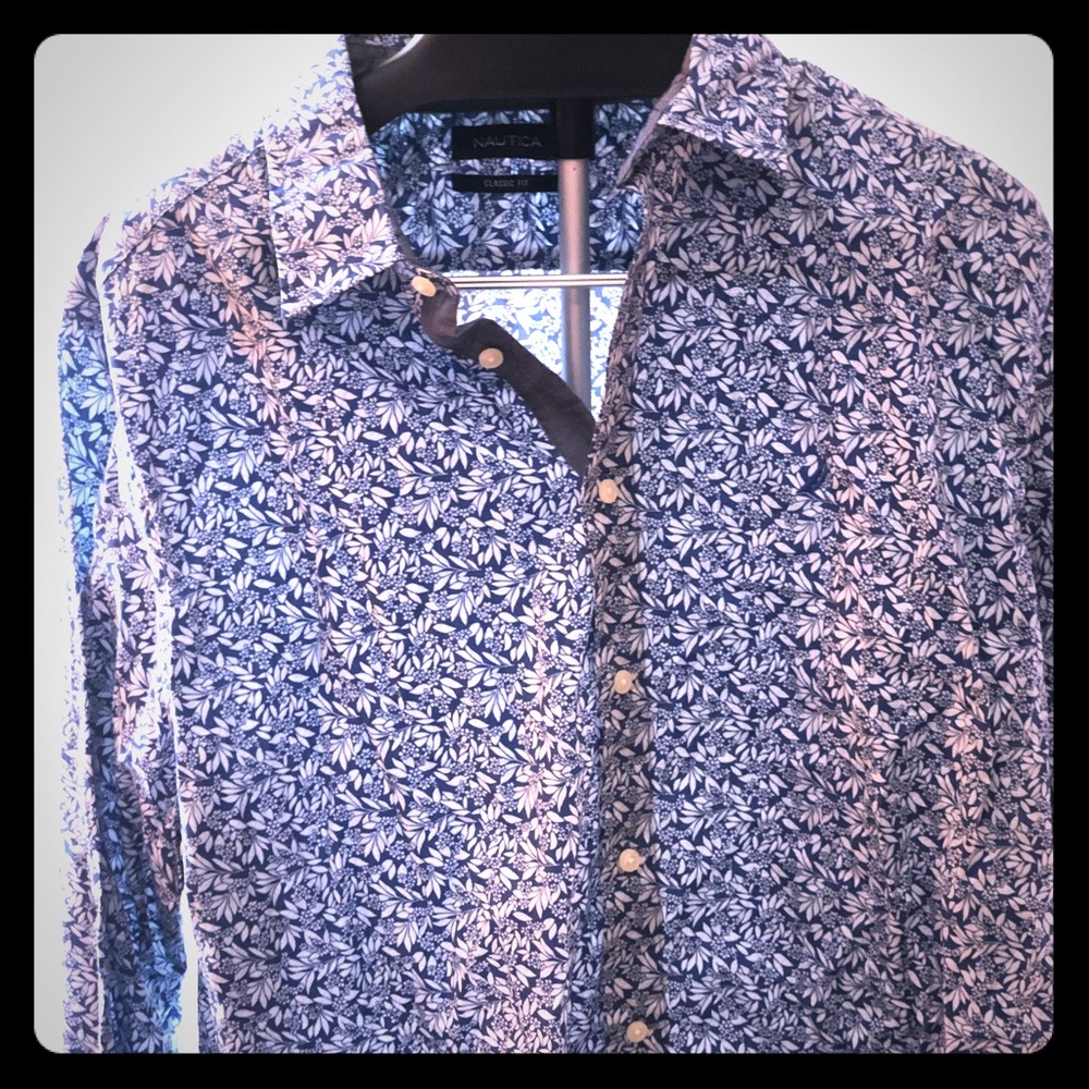 Nautica Long sleeve dress shirt